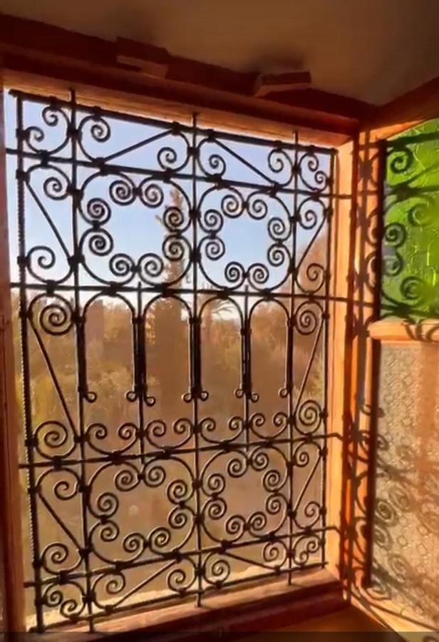 Готель Dar Es Salam Скура Екстер'єр фото